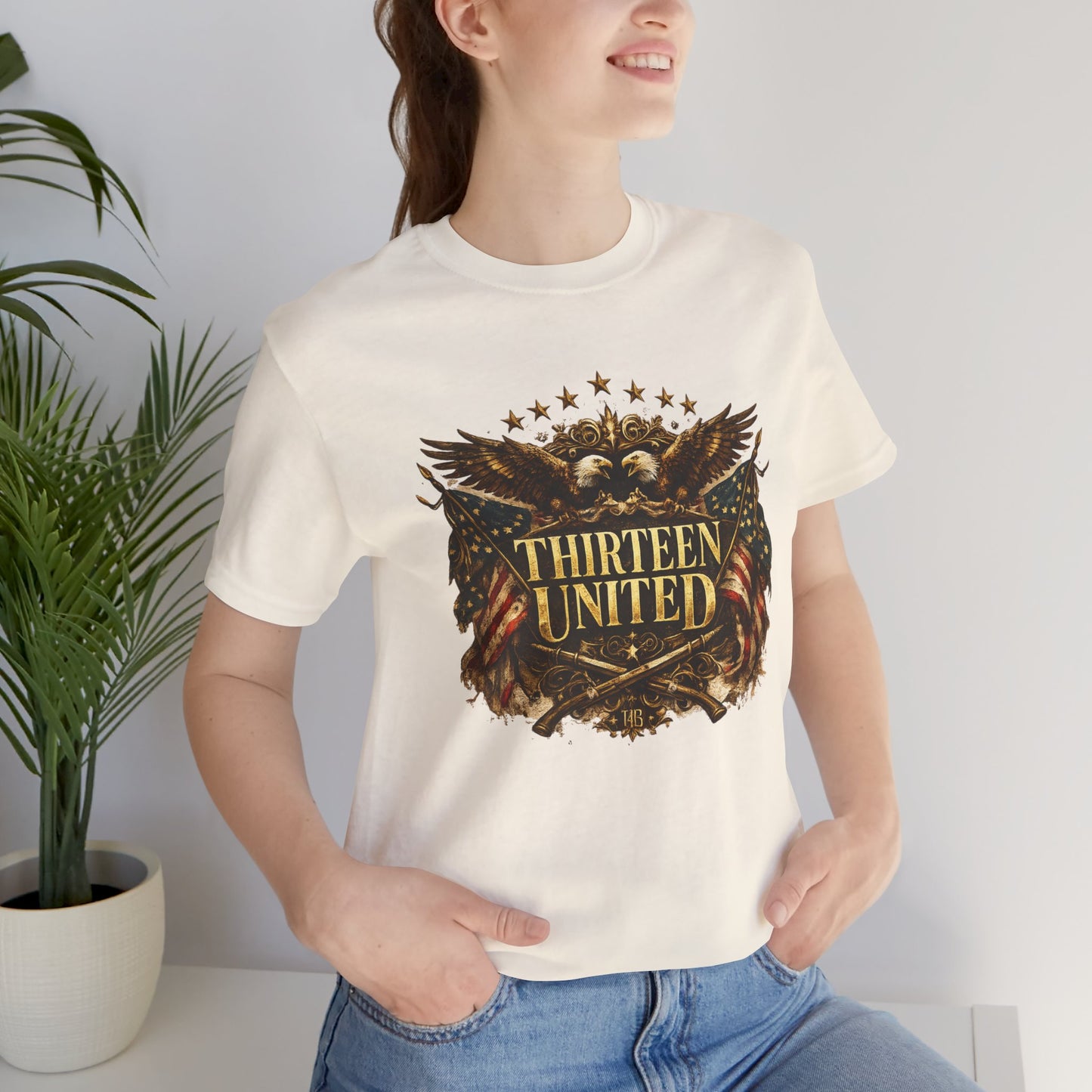T‑Shirt - "Thirteen United" Vintage Eagle Patriotic Graphic Tee